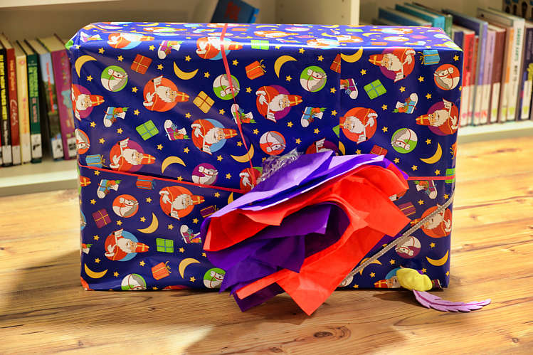 Aankomst van de Sint en zijn Zwarte Pieten in Waarder_003